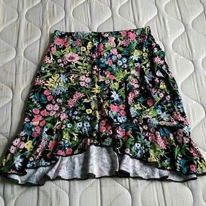 🌟4/25🌟H&M |Floral Mini Skirt